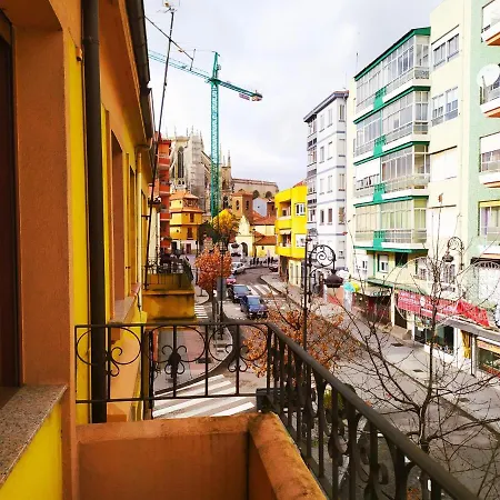 Housingleon - El Patio Catedral Apartment